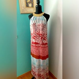 (NWOT) Maxi dress with built in chain/necklace
